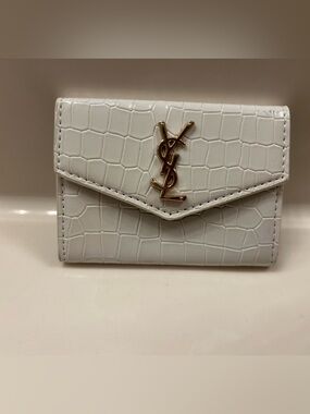 Gorgeous Wallet